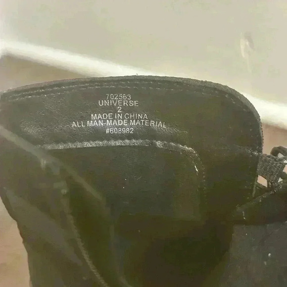 Limelight Girls sz‎ 2 Canvas Combat Boots Buckle Front Zip 2” Heel Deep Tread - Picture 9 of 13